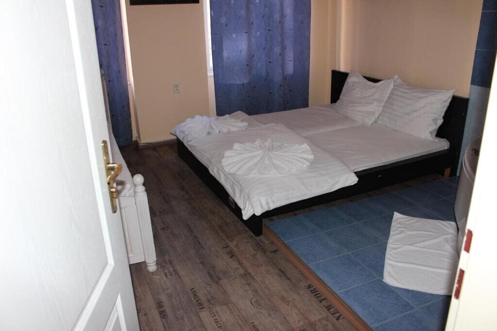 Изображение Club Hotel Praha 4*