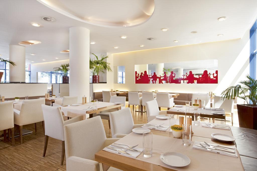 Изображение Nh Prague (ex. Movenpick) 4*