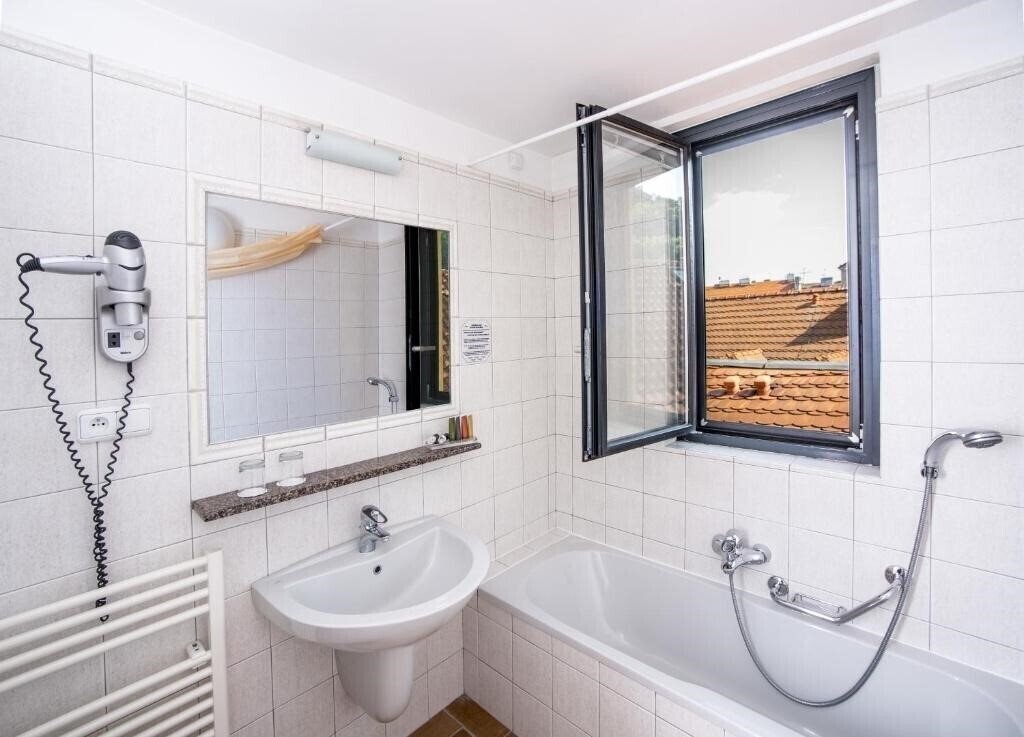 Фотография Roma 4*