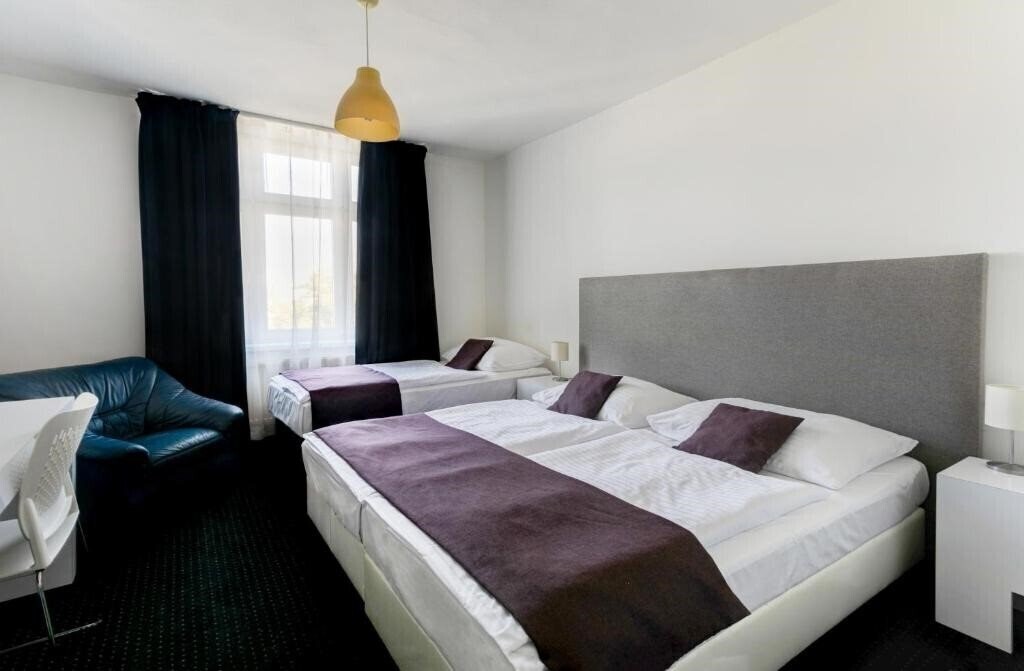 Отель Apollon 3*