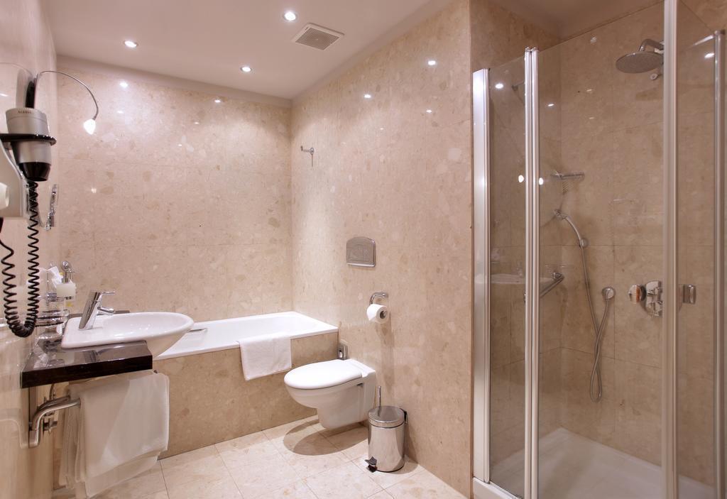 Картинка Absolutum 4*