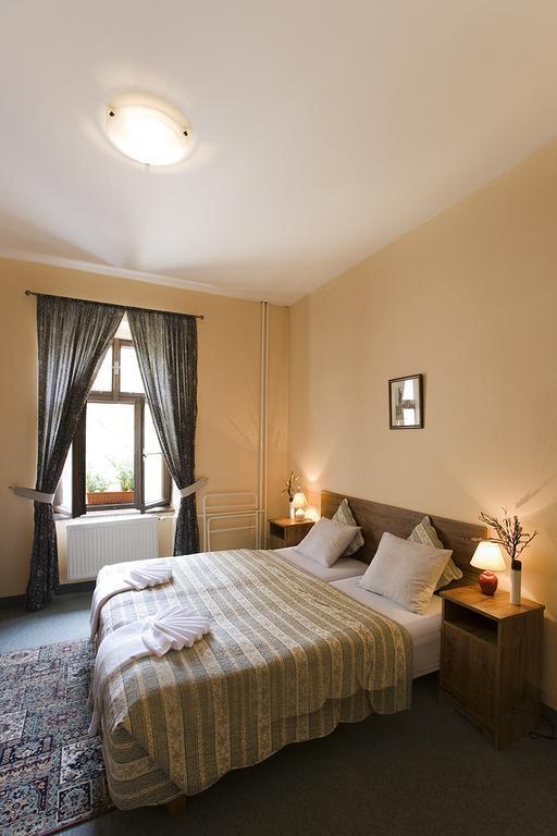 Фотография Columbo 3*