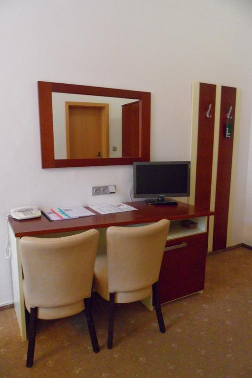 Изображение Atos 3*