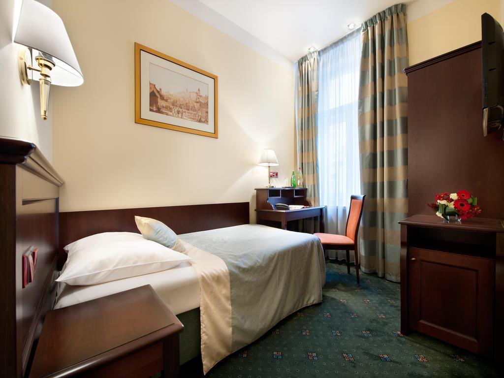 Фотография Down Town 4*