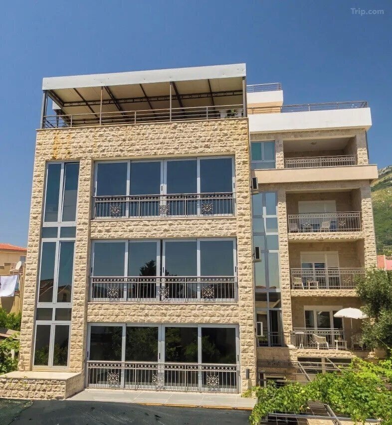 Отель Aparthotel Stijovic 4*