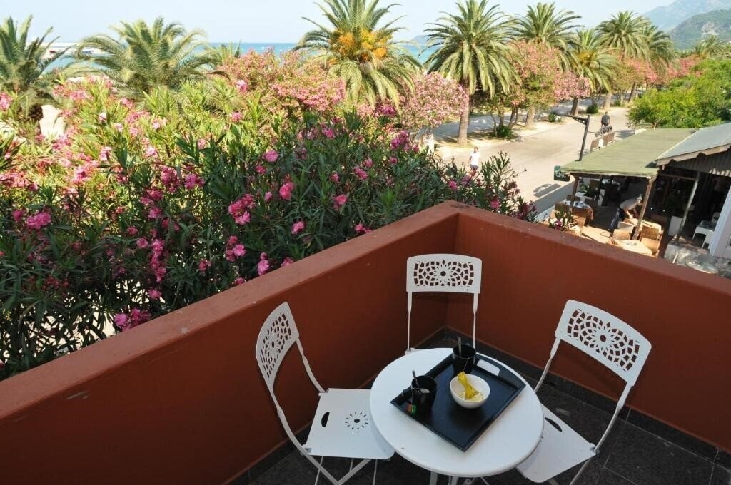 Изображение Le Petit Chateau 4*