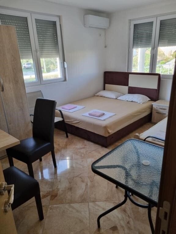 Фотография Ani Apartments 3*
