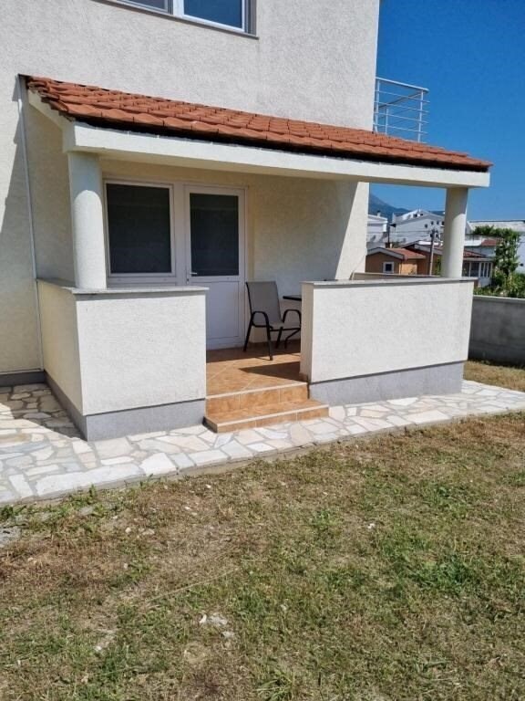 Отель Ani Apartments 3*