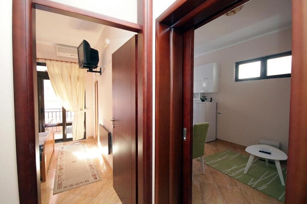 Отель Apartments Radosavovic 3*