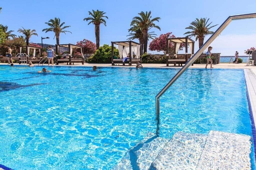 Отель Princess Hotel 4*