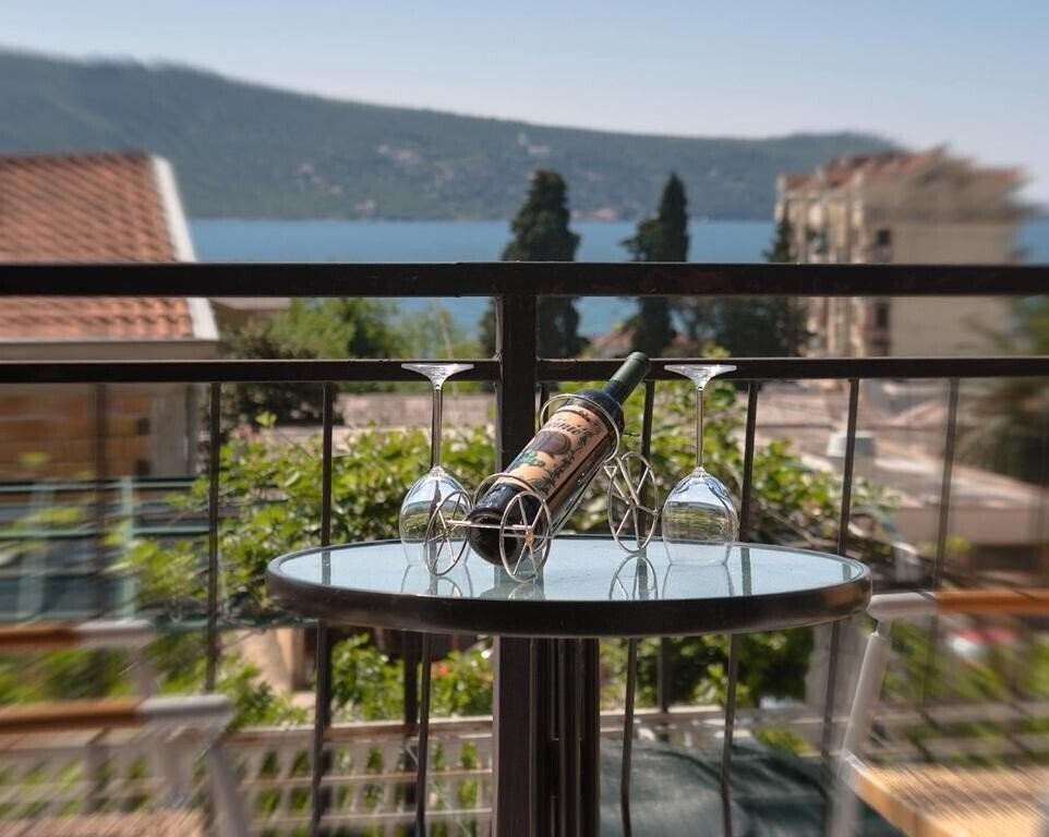 Фотография Apartments Lena 4*