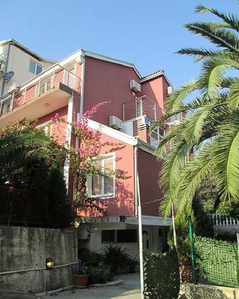 Отель Villa Ms 2*