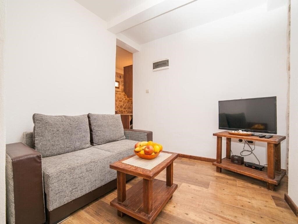 Фото Apartmani Ana 4*