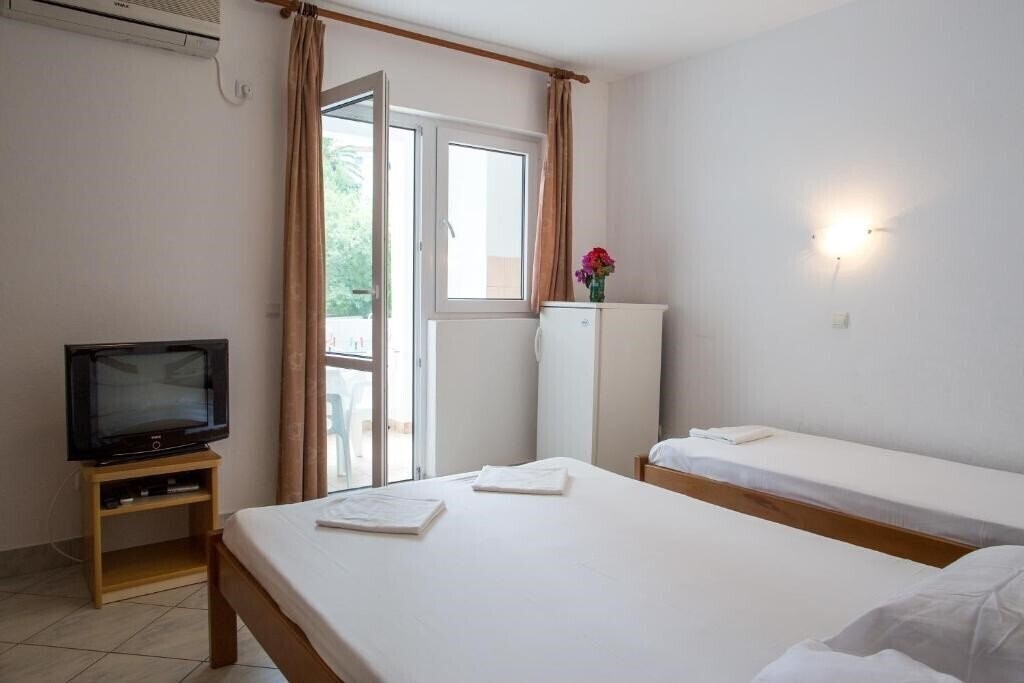 Изображение Guest House Violet 3*