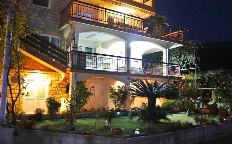 Фото Villa Andro Apartments 3*