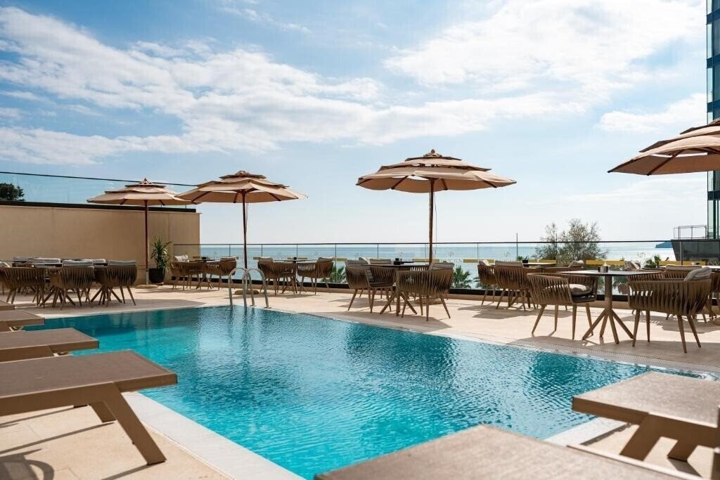 Отель Invictus 4*