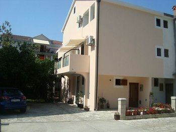 Отель Villa Vesna Apt 3*