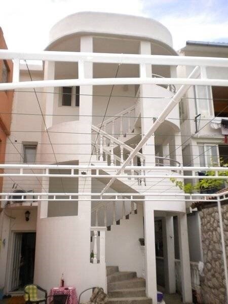 Отель Lackovic Apartments 3*