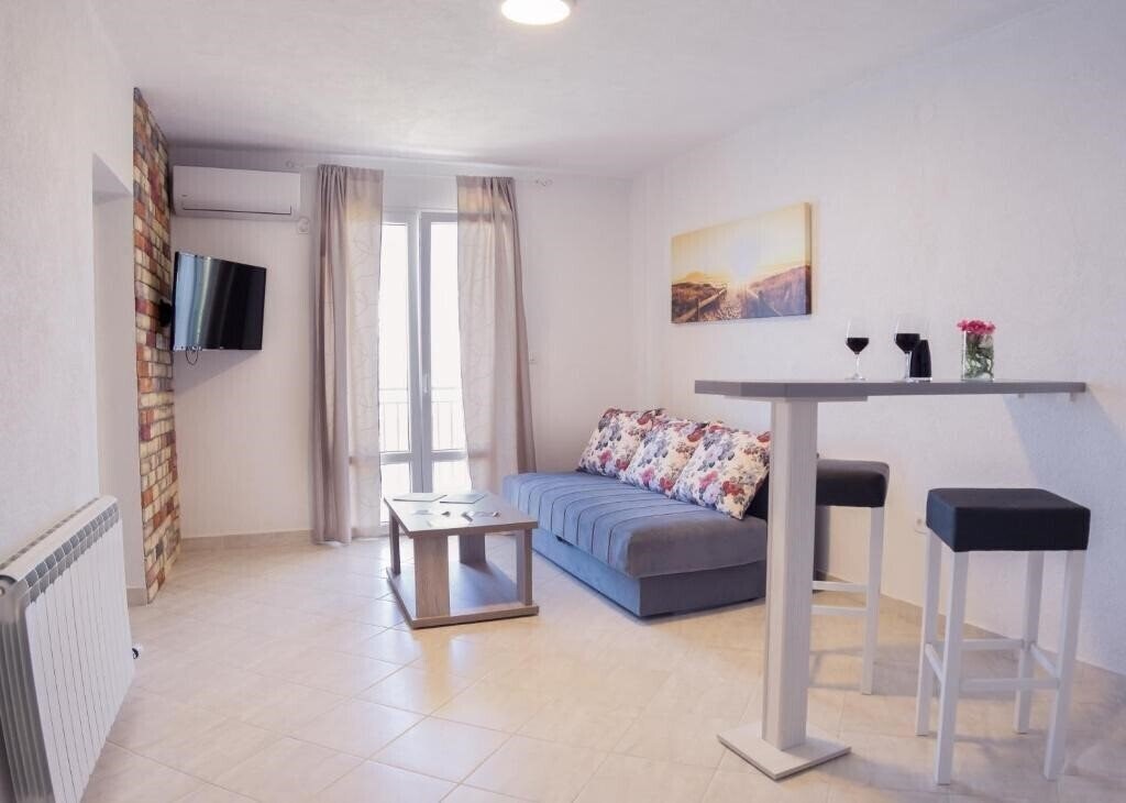 Фотография Vanja 3*