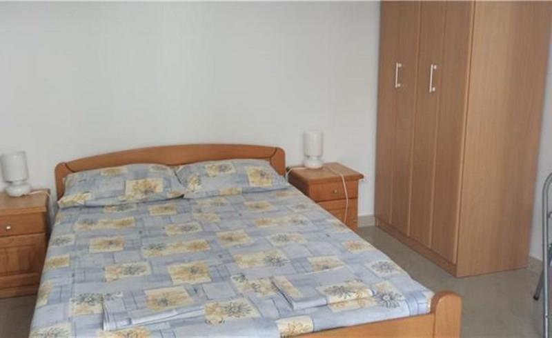 Отель Zoja Apartments 4*