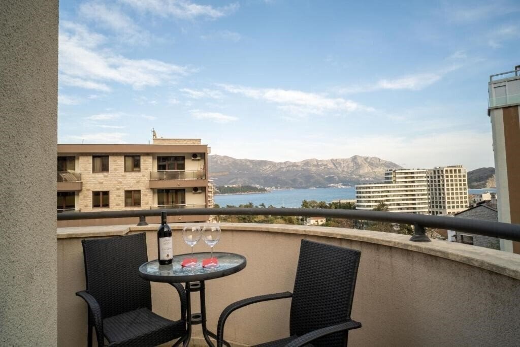 Картинка Atina Hotel 4*