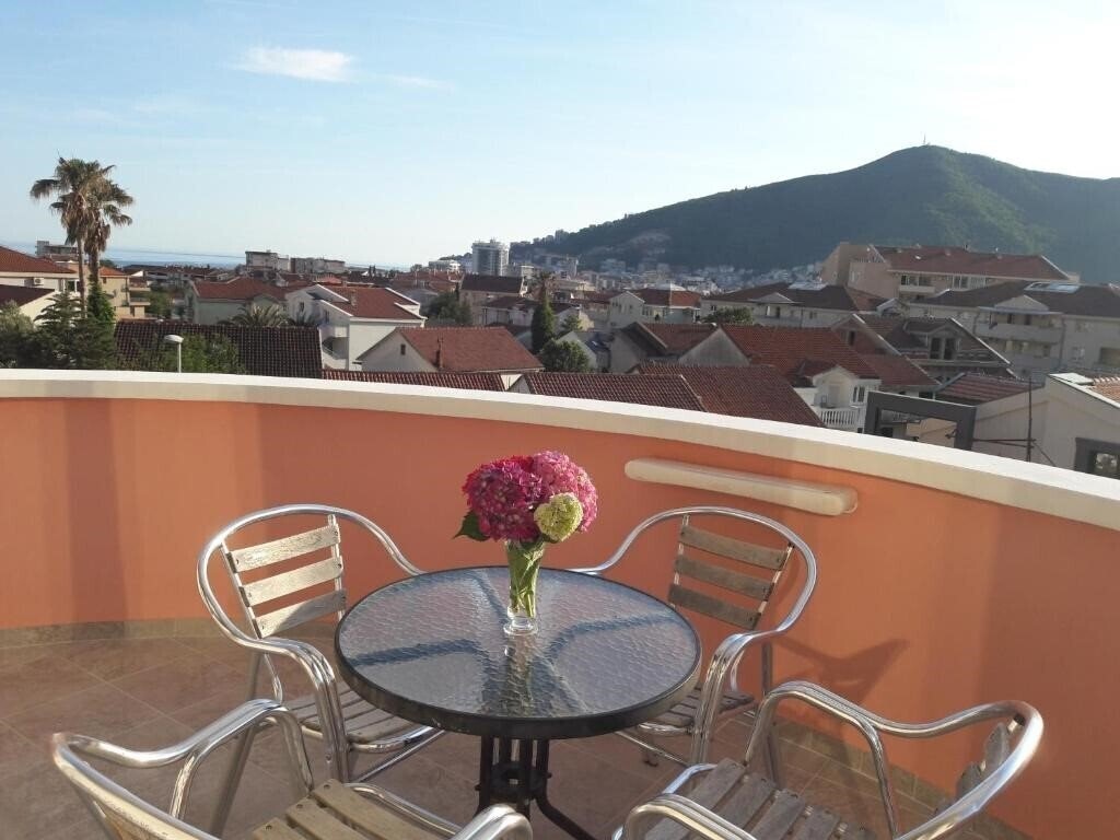 Отель Garni Hotel Koral 3*