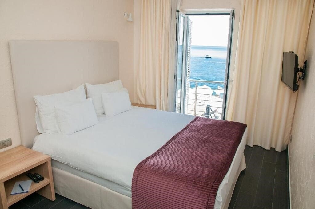 Отель Astoria Budva 4*