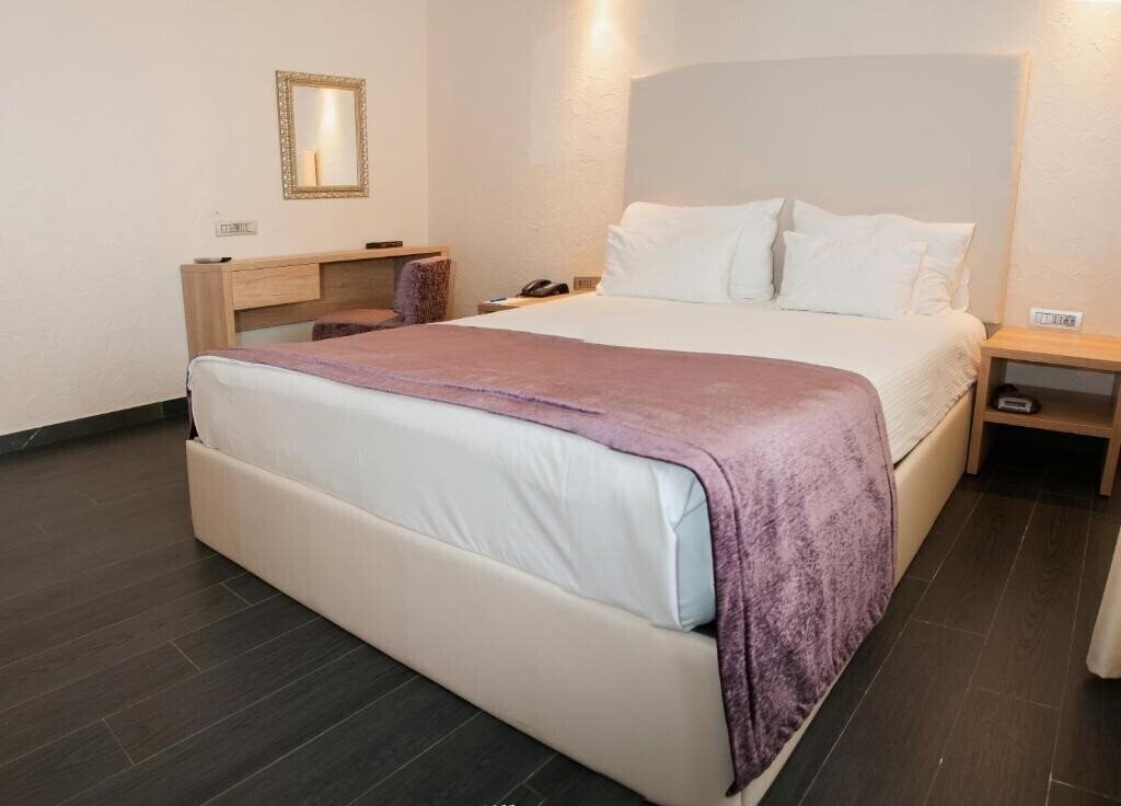 Изображение Astoria Budva 4*