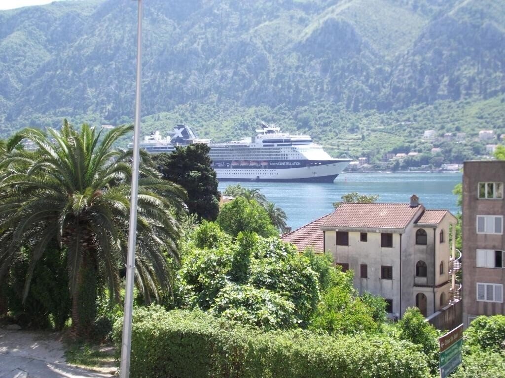 Отель Kraji S Villa 3*