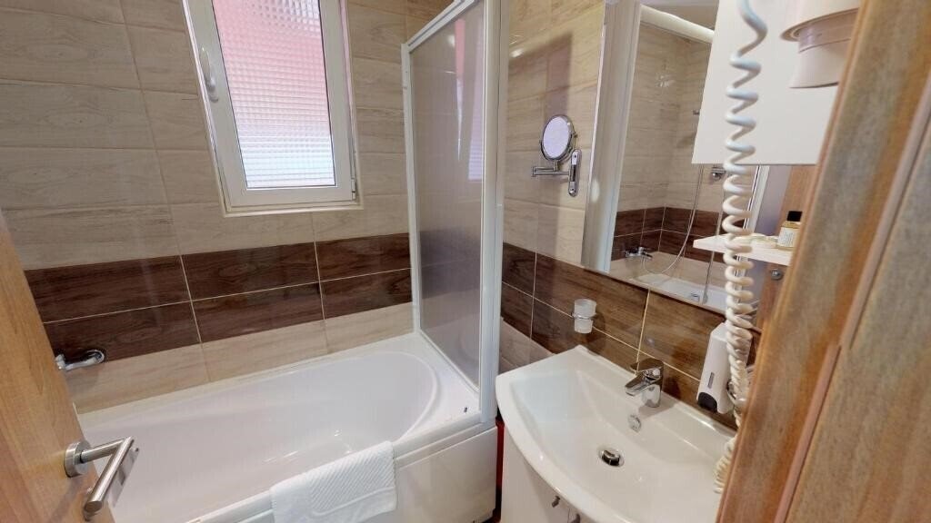 Фотография Room & Apartment Pansion Bojana 3*