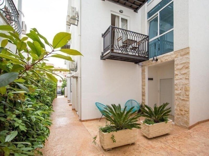 Отель Dieden Apartments 3*