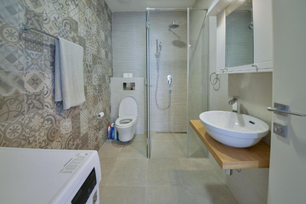 Картинка Blue Moon Apartment 4*