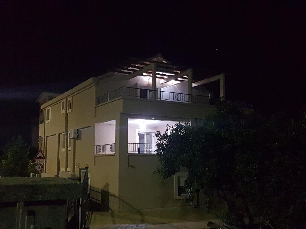 Фото Lijesevic New Apartments 3*