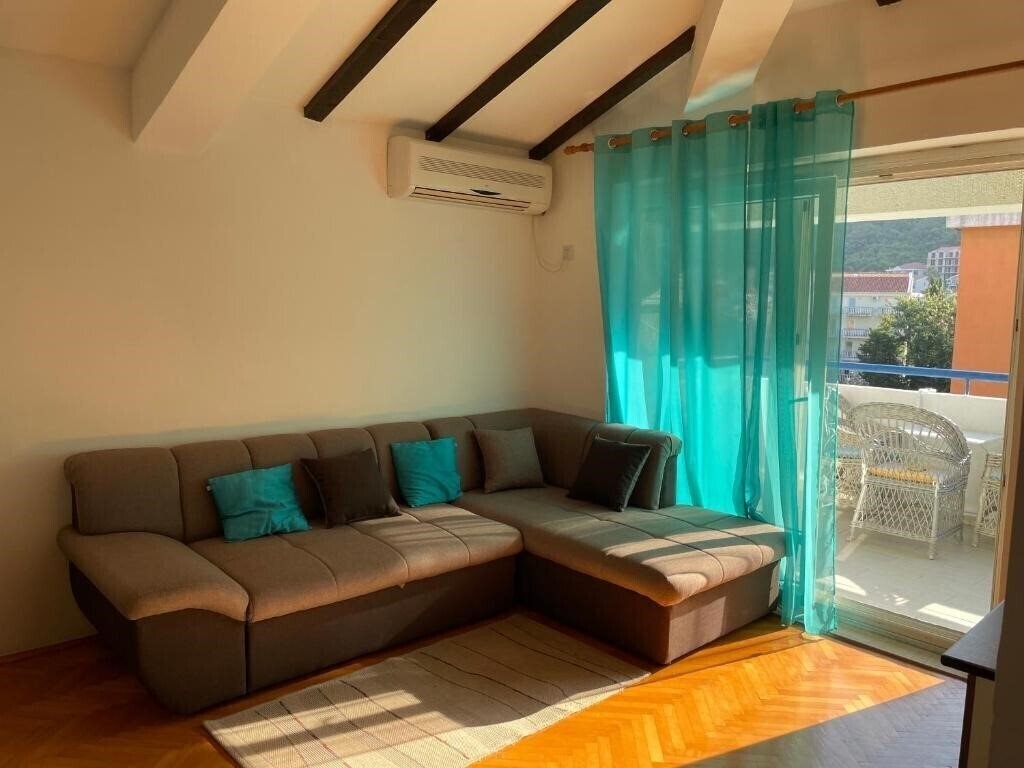 Отель Adok Villa 4*