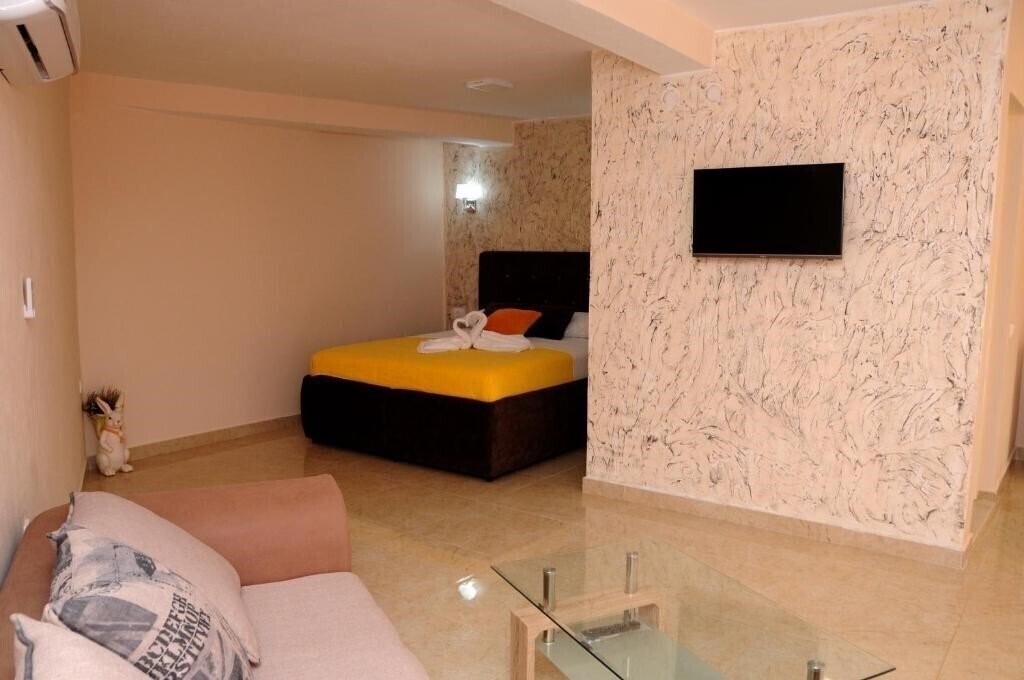 Изображение Mala Plaza 3*