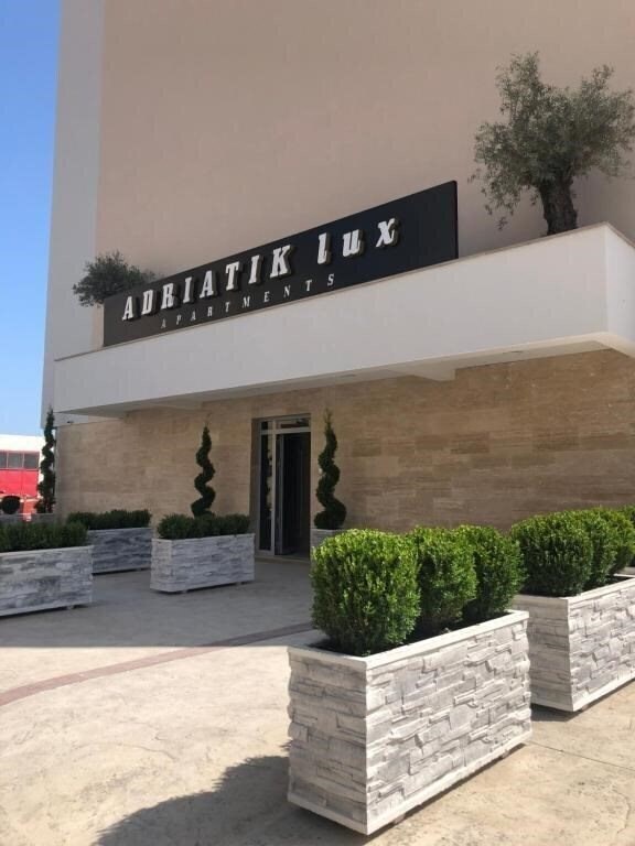 Отель Adriatik Lux Apartment 4*