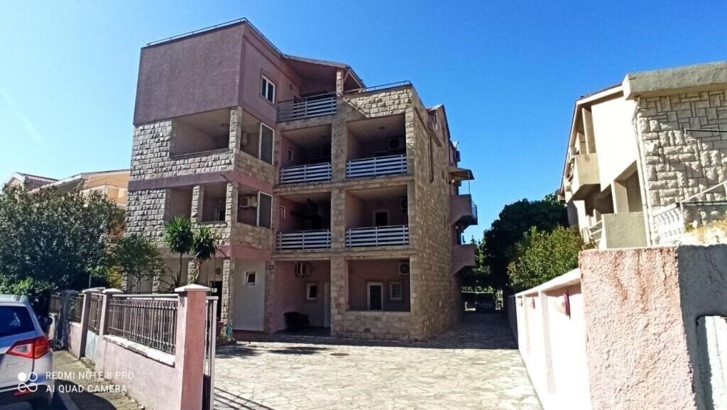 Отель Apartment Kuca Todorovic 3*