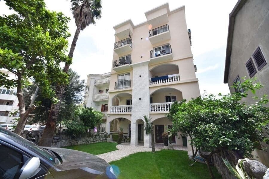 Отель Guest House Adrovic 110 Apart апартаменты