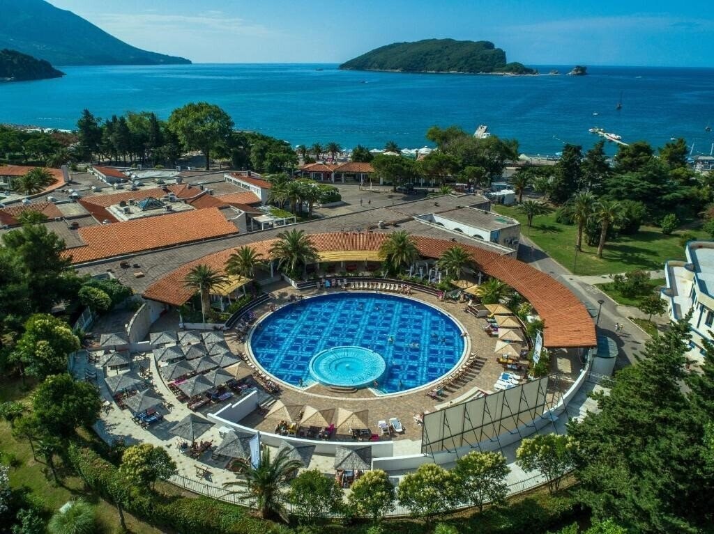 Отель Slovenska Plaza Tourist Village 3*