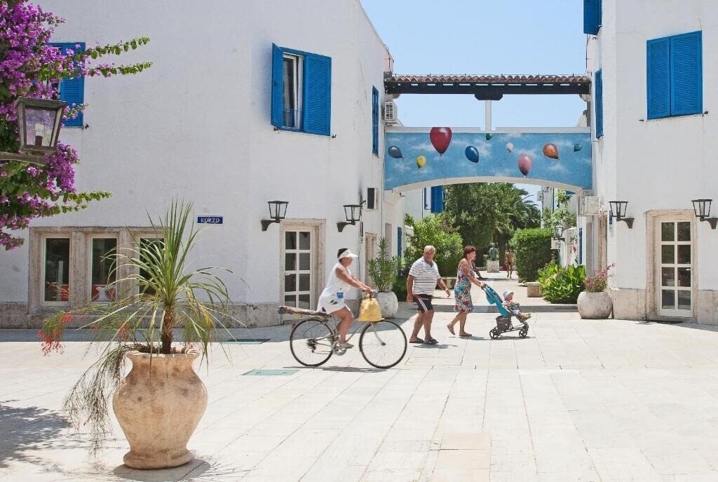 Фотография Slovenska Plaza Tourist Village 3*