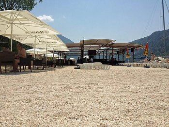 Отель Kamena Palata 3*