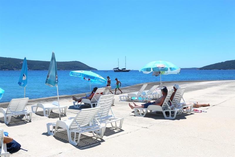 Изображение Plaza 3*