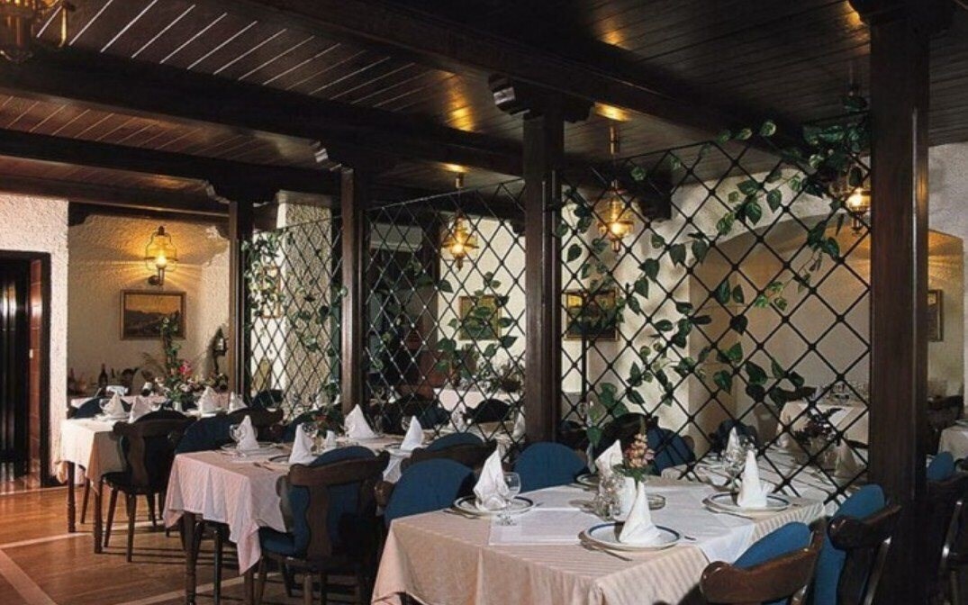 Изображение Plaza Cat. A 3*