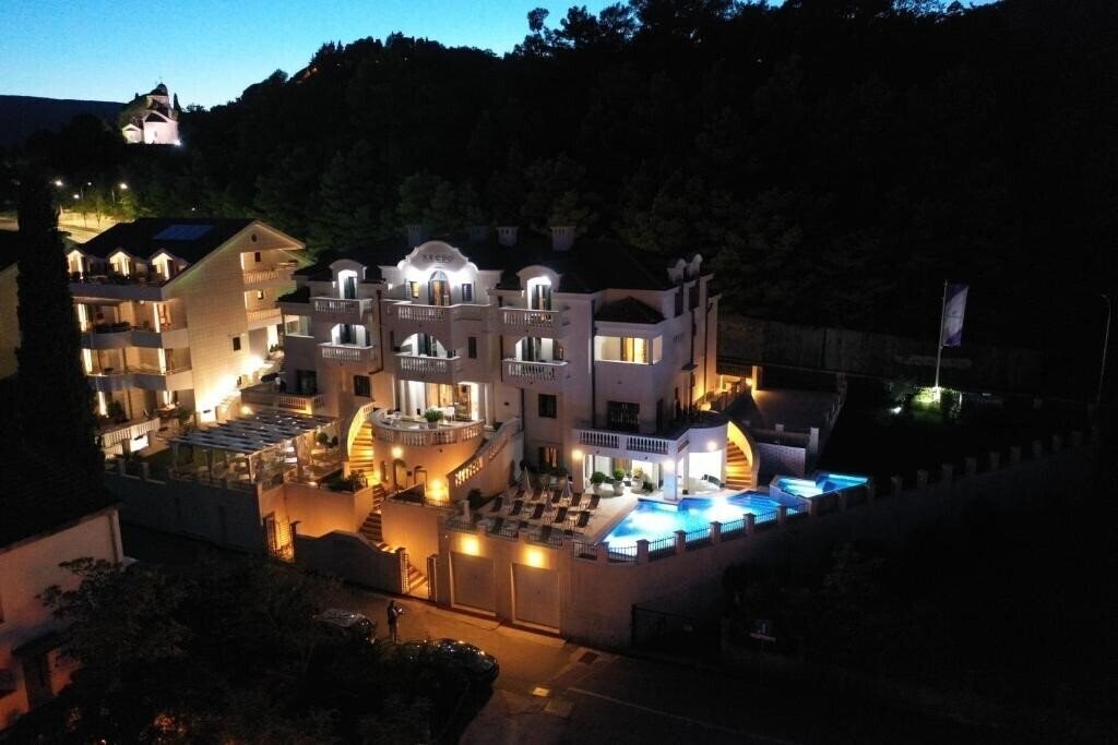 Фото Kredo Boutique Hotel 4*