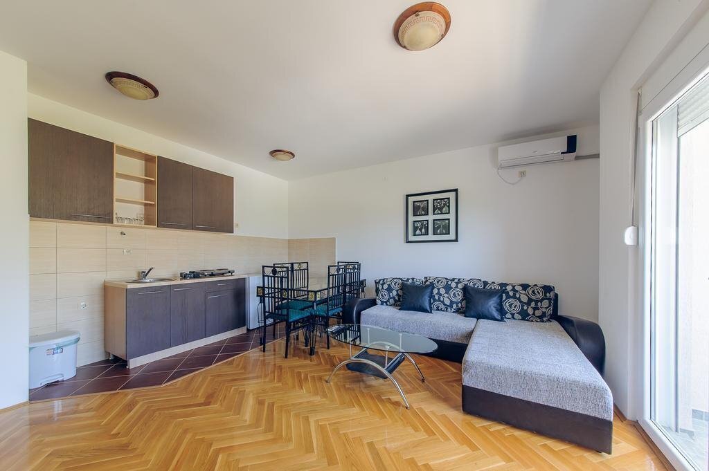 Фотография Novi Igalo App 4*