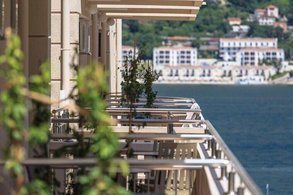 Отель Perla Adriatica 4*