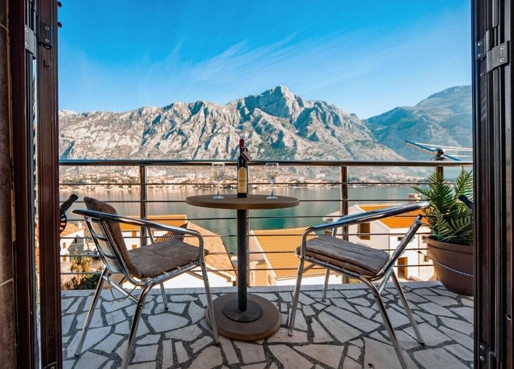 Отель Apartmani Markovic 4*
