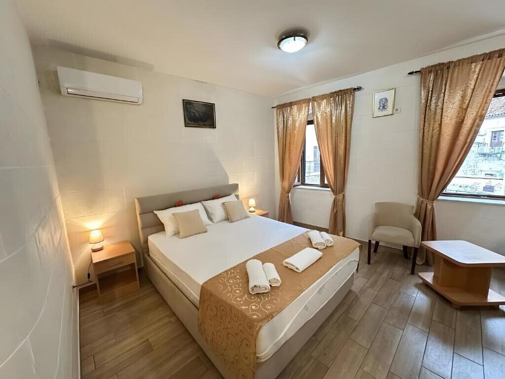 Фотография Apartments Casa Di Cattaro 4*