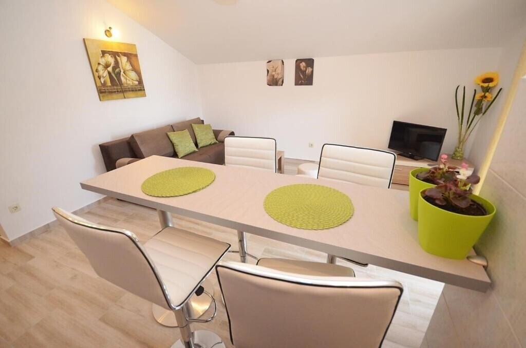 Картинка Apartmani Mizdrak 4*