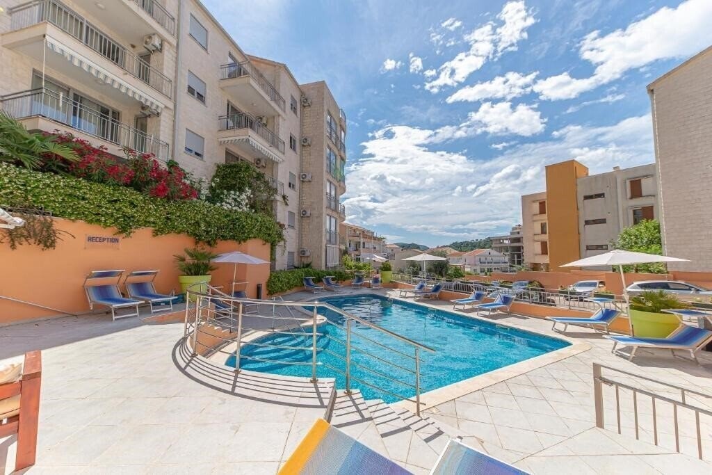 Изображение Petrovac Bay 3*
